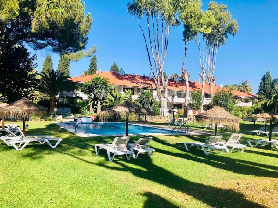 Puerto Banus Eddie Suite Марбелья Экстерьер фото